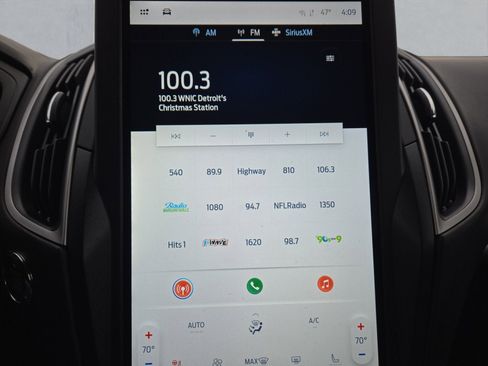 Certified 2022 Ford Edge SEL w/ Convenience Package image 18