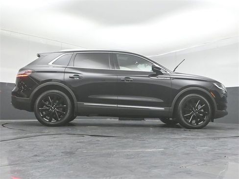 Certified 2023 Lincoln Nautilus Reserve w/ Equipment Group 201A image 41