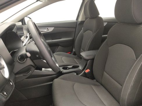 Used 2024 Kia Forte LXS image 15