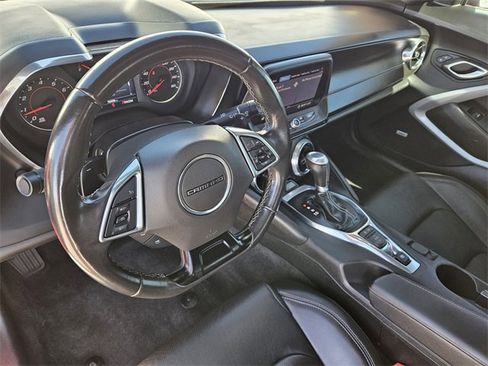 Used 2020 Chevrolet Camaro LT w/ RS Package image 24