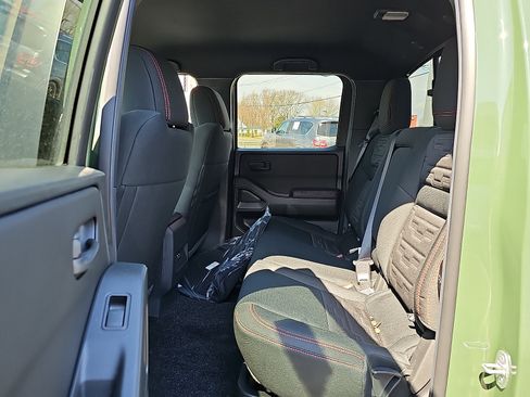 New 2026 Nissan Frontier Pro-X w/ Tow Package RWD image 7