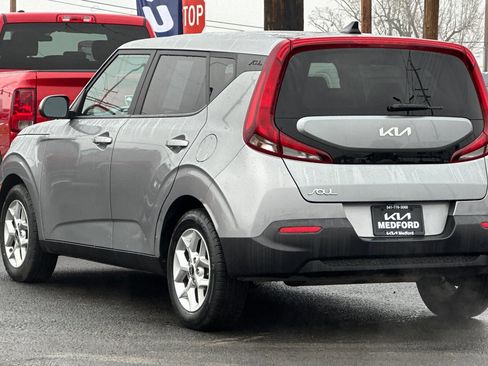Used 2022 Kia Soul LX w/ Technology Package image 7