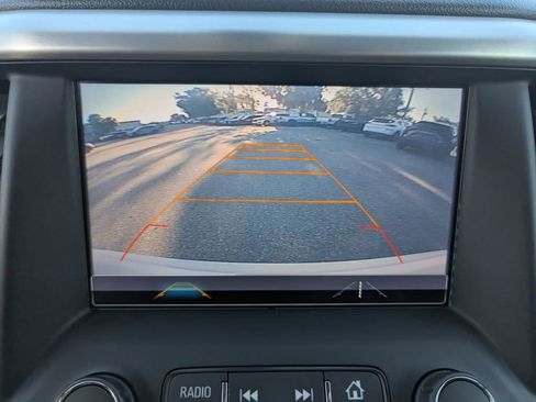 Used 2017 GMC Acadia SLE w/ Driver Alert Package I image 22