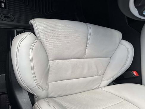 Certified 2025 Lincoln Aviator Reserve w/ Equipment Group 201A image 13