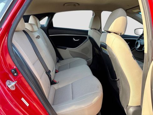 Used 2013 Hyundai Elantra GT image 26
