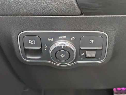 Used 2022 Mercedes-Benz GLA 250 GLA 250 image 20