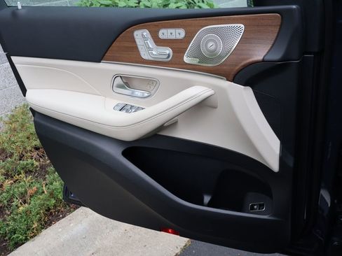 Used 2026 Mercedes-Benz GLE 450 4MATIC image 38