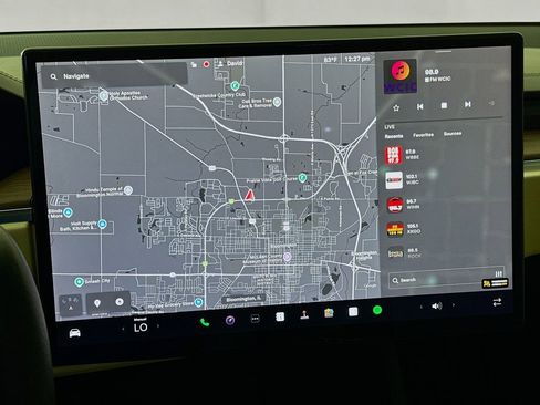 Used 2023 Tesla Model X image 12