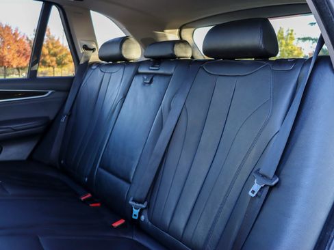 Used 2016 BMW X5 xDrive35i image 17