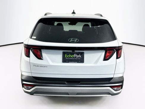 Used 2025 Hyundai Tucson SEL FWD image 7