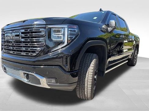 Used 2024 GMC Sierra 1500 Denali Ultimate image 8