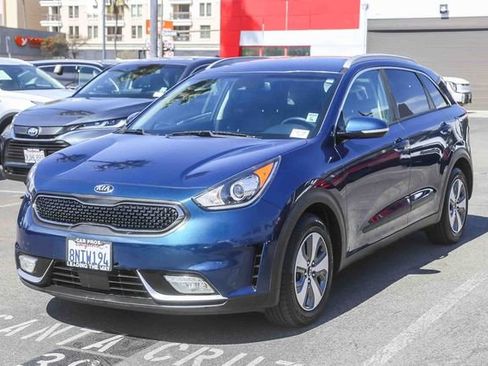 Used 2019 Kia Niro EX image 5