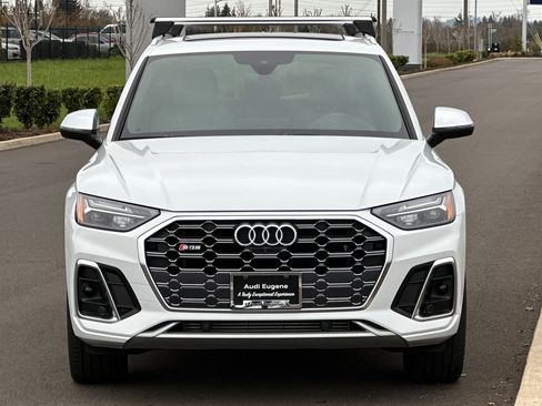 Used 2023 Audi SQ5 Premium Plus w/ Premium Plus Package image 8