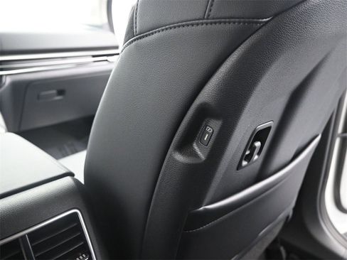 New 2026 Kia Sportage SX Prestige image 14