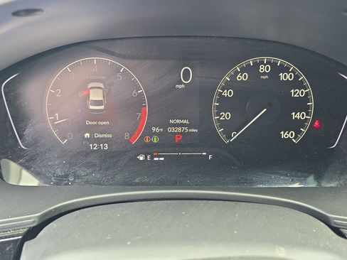 Used 2025 Honda Civic Sport image 25