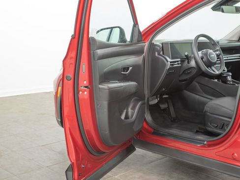 Used 2025 Hyundai Tucson SEL FWD image 6