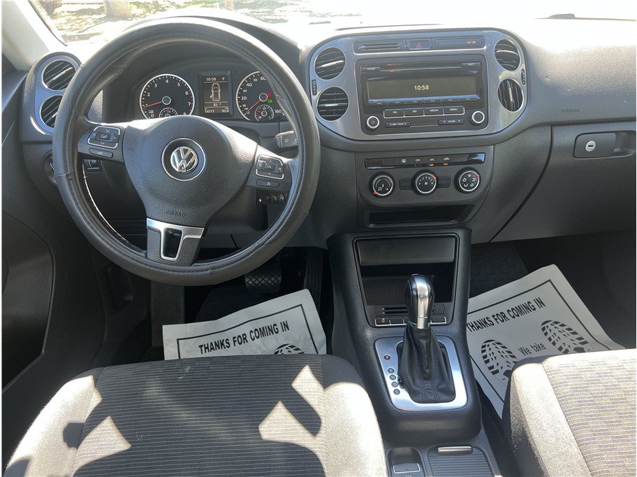 Used 2013 Volkswagen Tiguan S FWD image 9