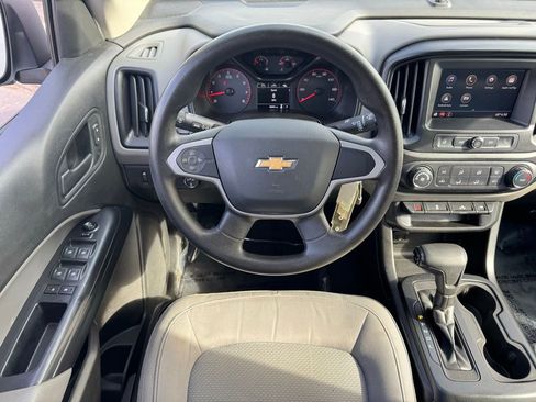 Used 2021 Chevrolet Colorado W/T w/ Custom Special Edition image 17