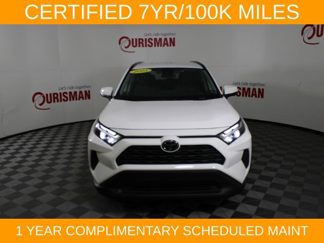 Used 2025 Toyota RAV4 XLE FWD image 12