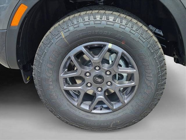 New 2026 Ford Ranger XLT w/ Equipment Group 301A High AWD/4WD image 16