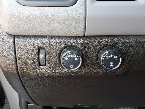 Certified 2021 Chevrolet Colorado W/T w/ WT Convenience Package image 19