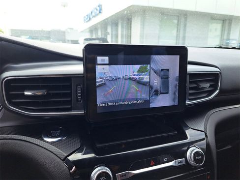 Certified 2022 Ford Explorer ST-Line w/ Class IV Trailer Tow Package image 21