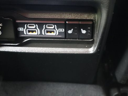 Used 2023 Jeep Grand Cherokee Limited AWD/4WD image 50