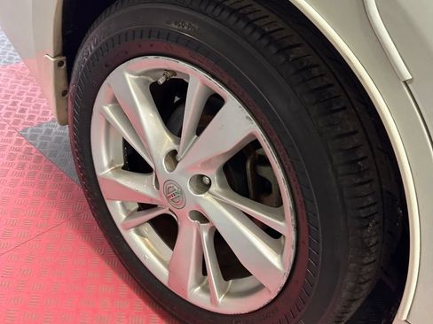 Used 2015 Nissan Altima 2.5 SV w/ Convenience Package FWD image 34