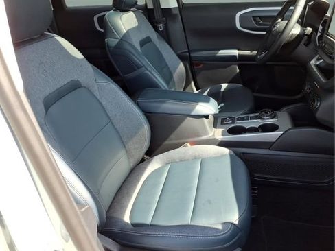 Used 2023 Ford Bronco Sport Outer Banks w/ Tech Package AWD/4WD image 19