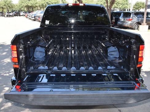 Used 2023 Nissan Frontier SV w/ Midnight Edition Package RWD image 34