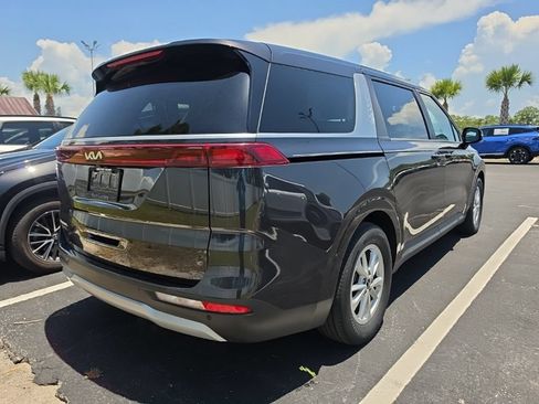 Certified 2024 Kia Carnival LX FWD image 16