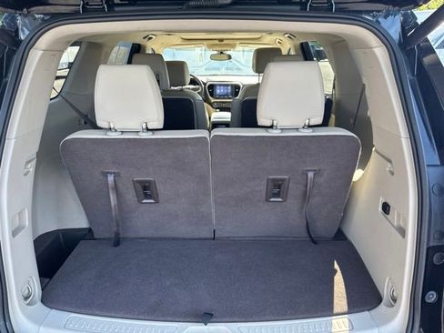 Used 2017 GMC Acadia Denali w/ Technology Package AWD/4WD image 13