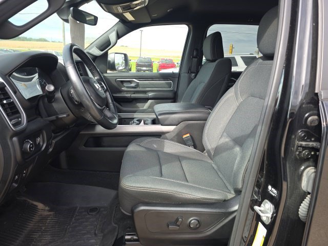 Used 2022 RAM 1500 Big Horn AWD/4WD image 16