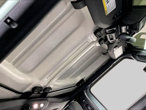 Used 2024 Jeep Wrangler Unlimited Rubicon w/ Technology Group AWD/4WD image 26
