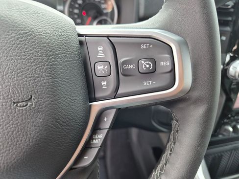 New 2026 RAM 3500 Big Horn AWD/4WD image 17