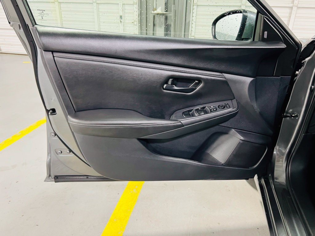 Used 2025 Nissan Sentra S FWD image 22