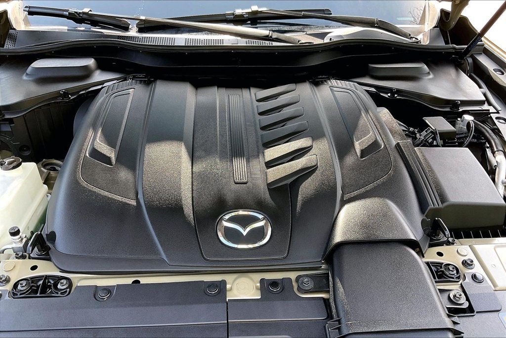 Used 2025 MAZDA CX-70 3.3 Turbo w/ Premium Plus Pkg AWD/4WD image 10