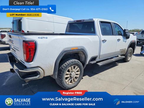 Used 2020 GMC Sierra 2500 4x4 Crew Cab w/ Convenience Package image 4