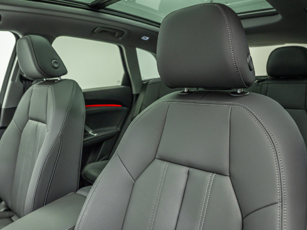 New 2026 Audi Q5 Premium AWD/4WD image 32