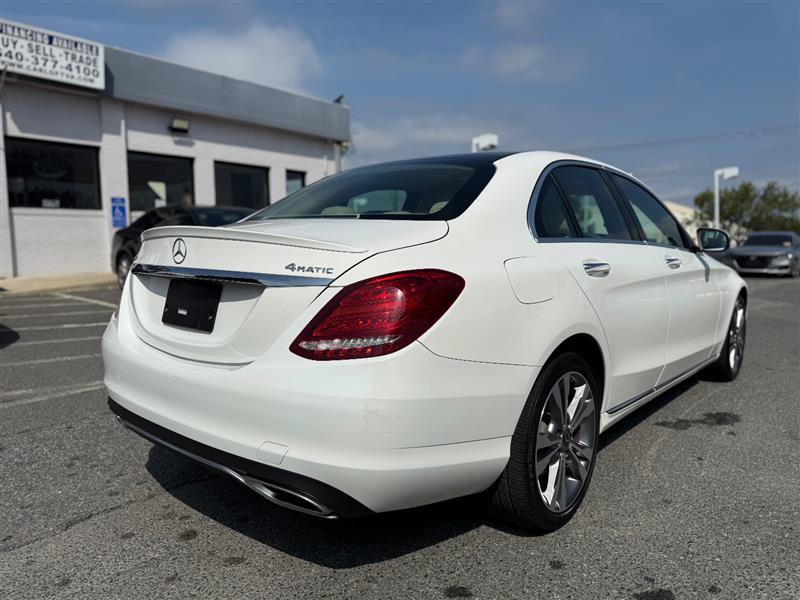 Used 2018 Mercedes-Benz C 300 4MATIC Sedan image 6