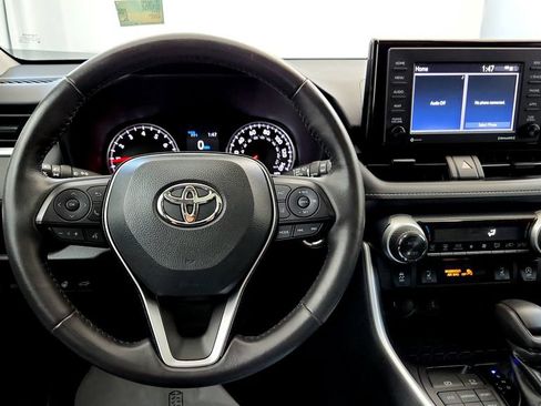 Used 2021 Toyota RAV4 XLE w/ Convenience Package AWD/4WD image 28
