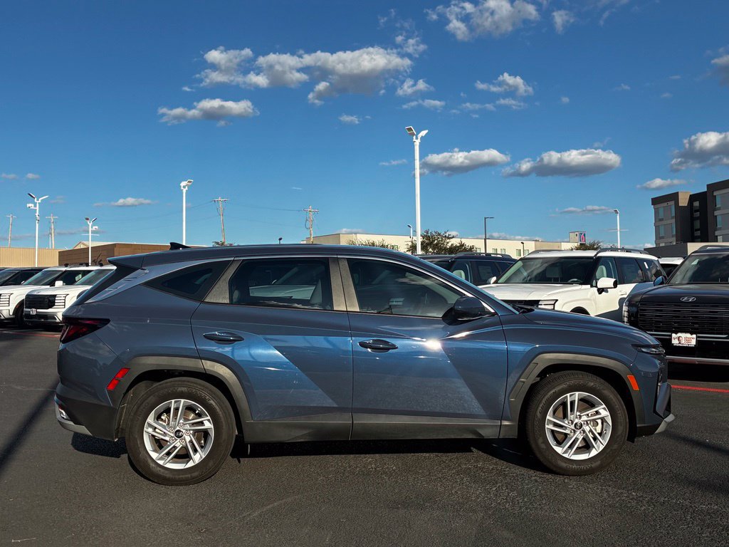 Certified 2026 Hyundai Tucson SE FWD image 7