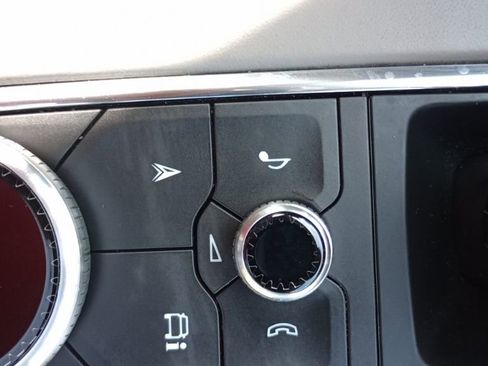 Used 2024 Cadillac Escalade ESV Sport Platinum image 39