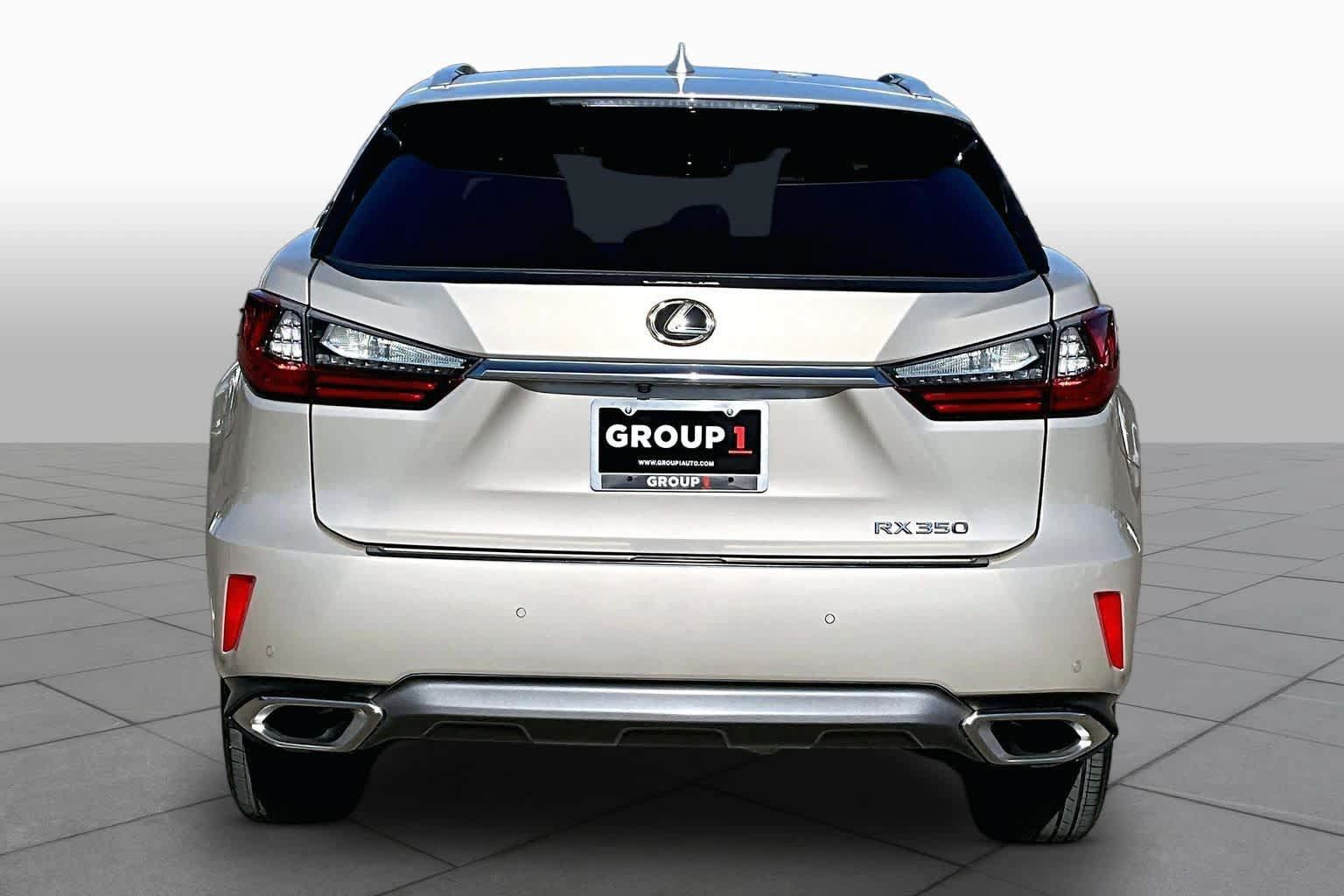 Used 2016 Lexus RX 350 FWD w/ Luxury Package image 4