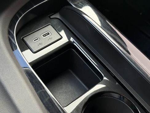 Used 2024 Cadillac Escalade Sport image 30