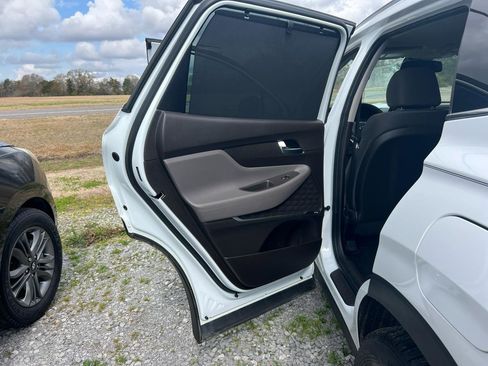 Used 2020 Hyundai Santa Fe SEL w/ Convenience Package image 7