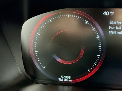 Used 2019 Volvo XC90 T6 Momentum w/ Advanced Package image 16