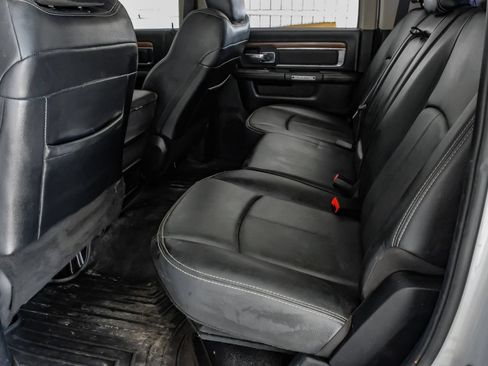 Used 2018 RAM 2500 Laramie AWD/4WD image 36