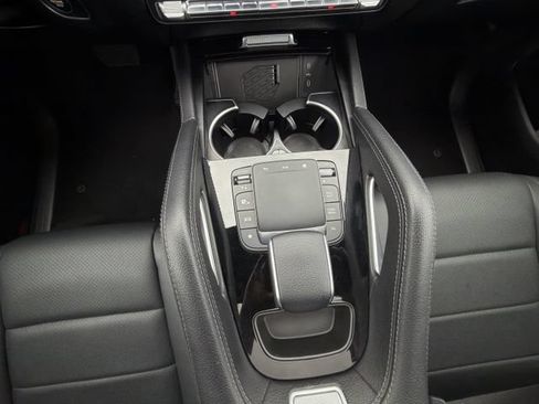 Used 2024 Mercedes-Benz GLE 450e 4MATIC image 19