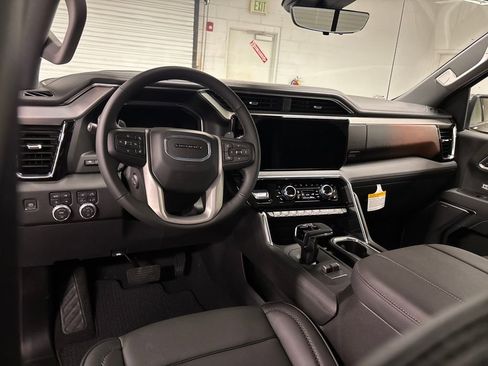 New 2026 GMC Sierra 1500 Denali w/ Denali Reserve Package AWD/4WD image 28